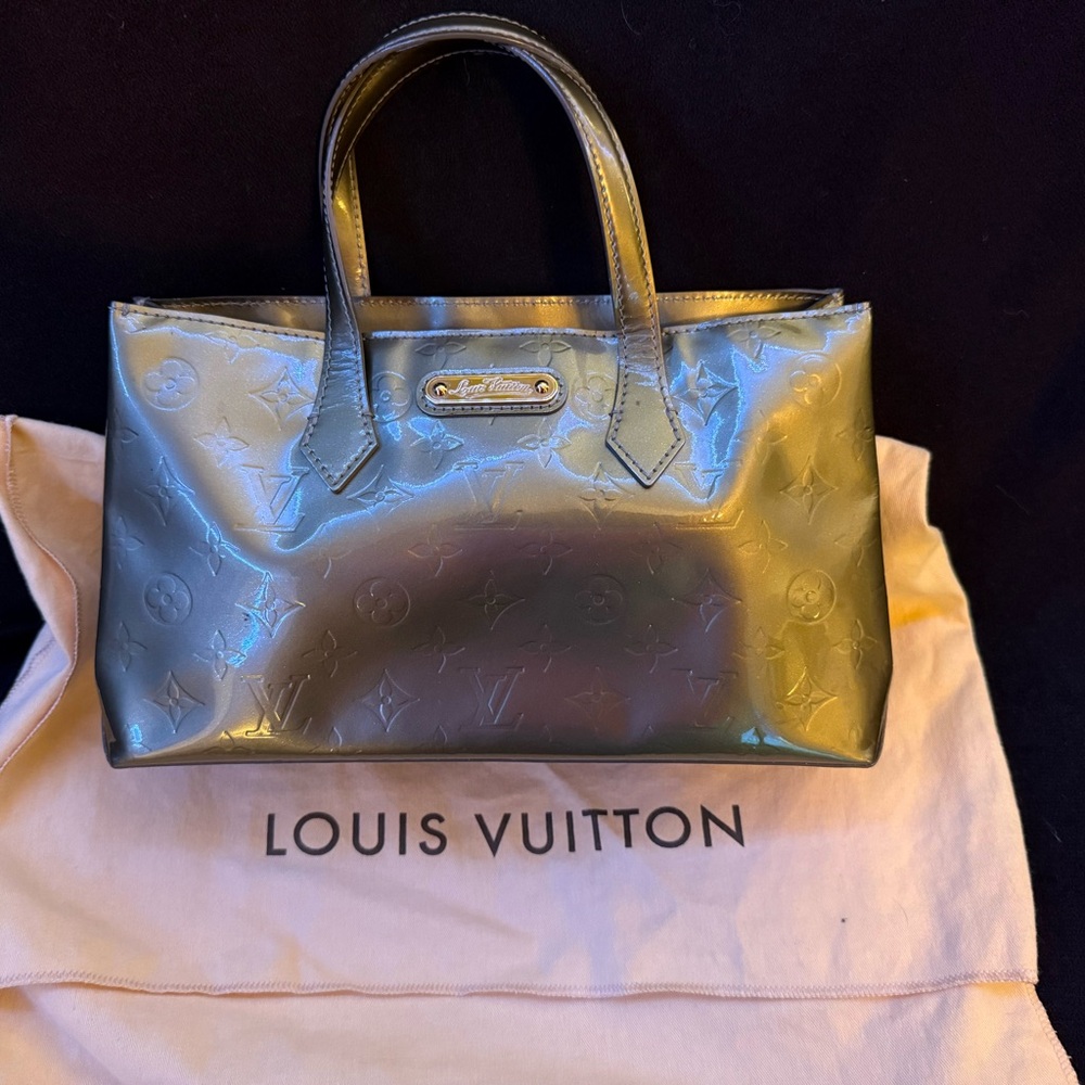 Louis Vuitton Gold Women's Bag